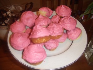 Pretty pink Paris Cupcakes